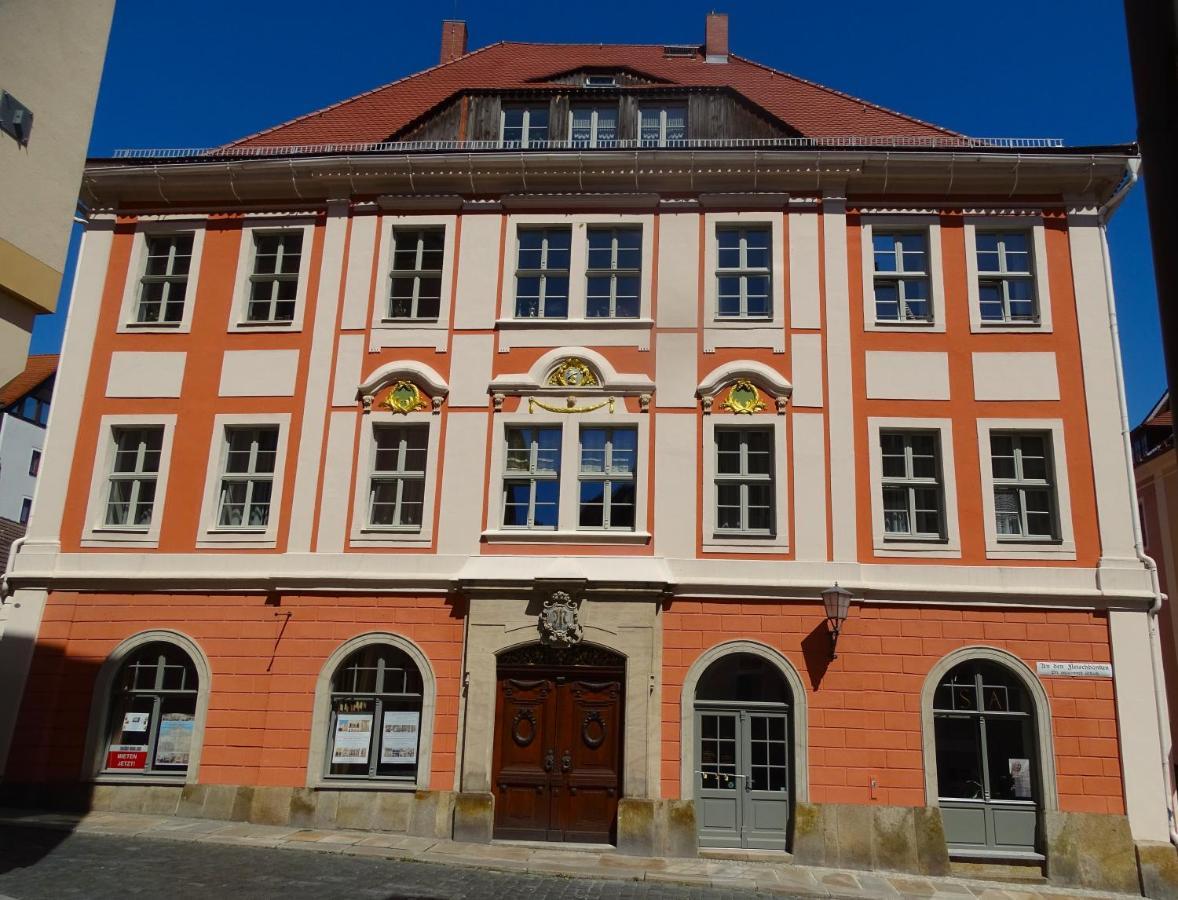 Stadtpalais Bellevue-Suite 3- Zimmer- Maisonettewohnung Mit Dachterrasse Maximal 4 Personen Bautzen Luaran gambar